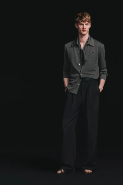 Look 39